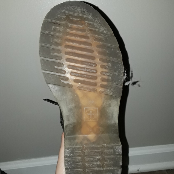 DR. MARTENS - Picture 7 of 8